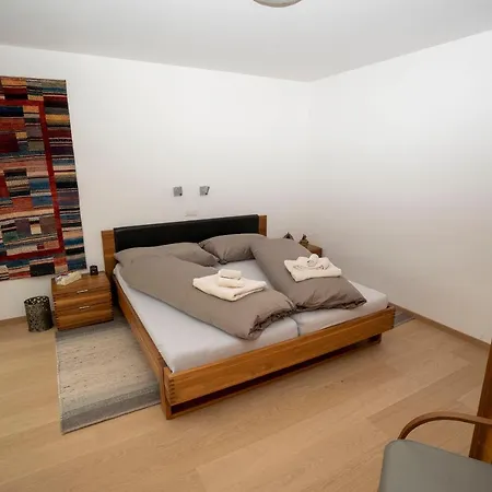 Chasa Miramunt 6 Apartment Scuol